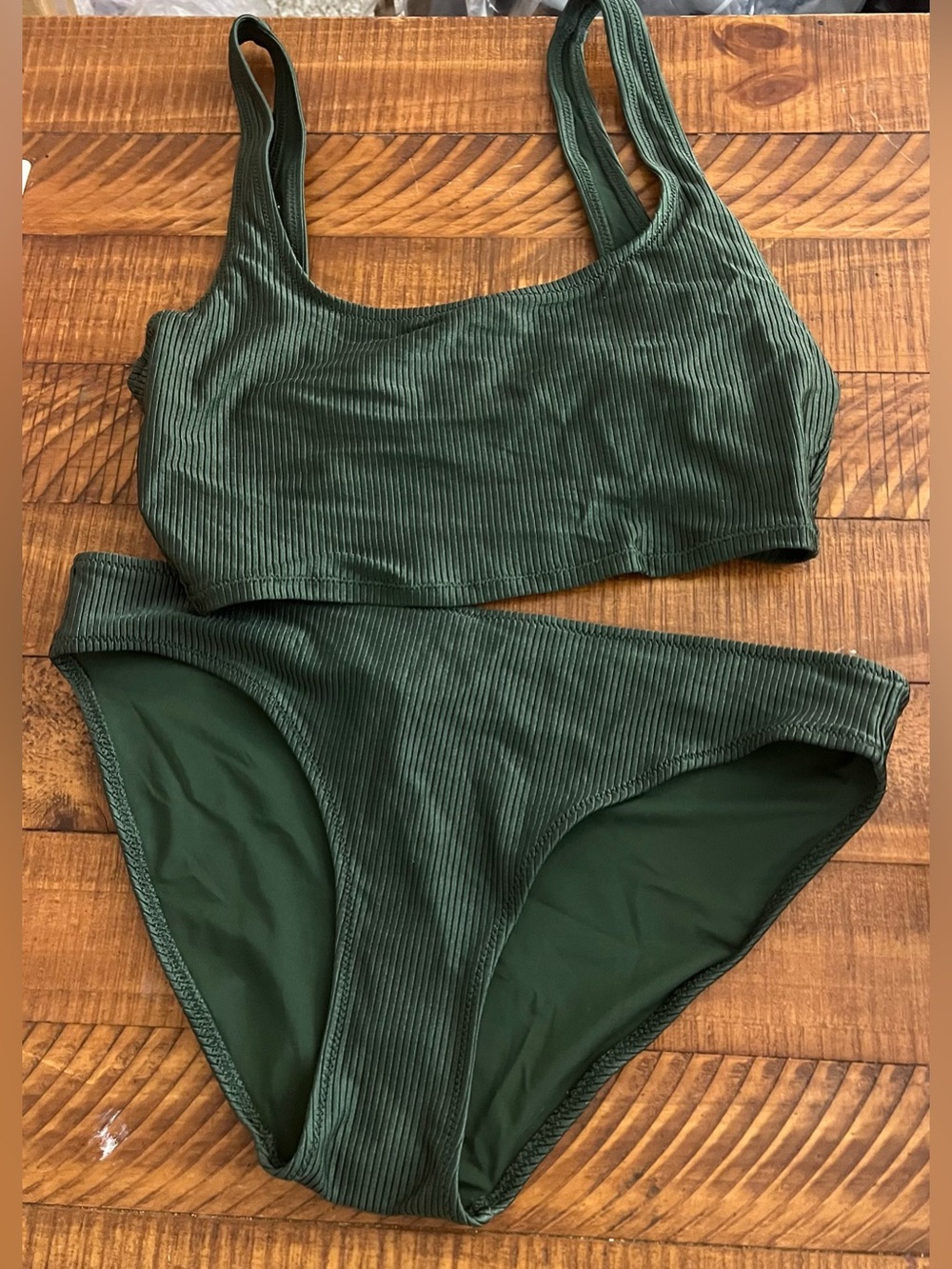 NWT Aerie FULL SET Shine Rib Longline Scoop Top + Full Coverage Bottom Green L - Picture 4 of 6